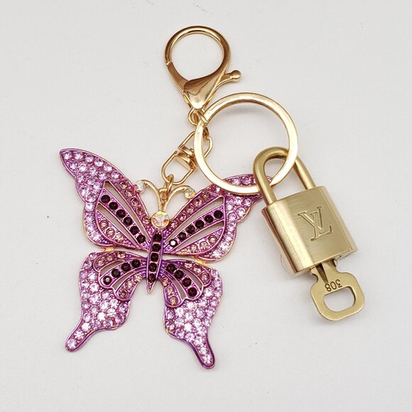 Auth Louis Vuitton Lock & Key with Unbranded Butterfly Charm, Keychain 090925 - Picture 1 of 8